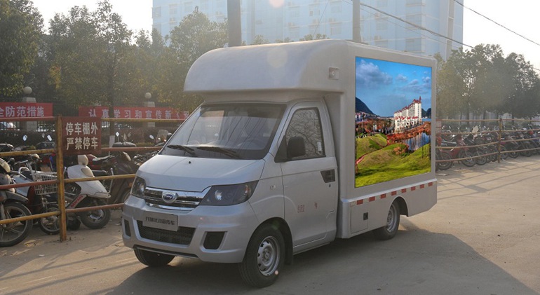  开瑞宣传车