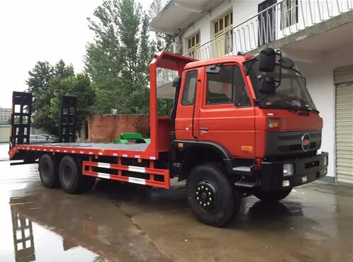  楚风后八轮平板运输车