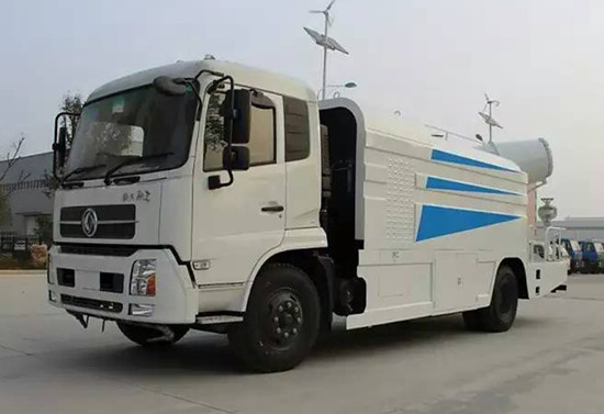 东风天锦多功能抑尘车