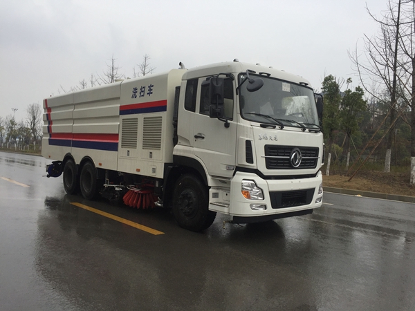 东风天龙洗扫车（12方水10垃圾）