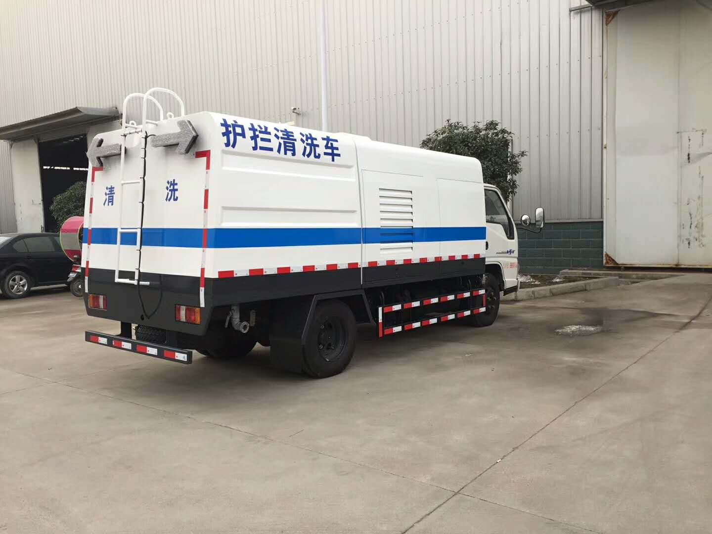  江铃护栏清洗车（免征）